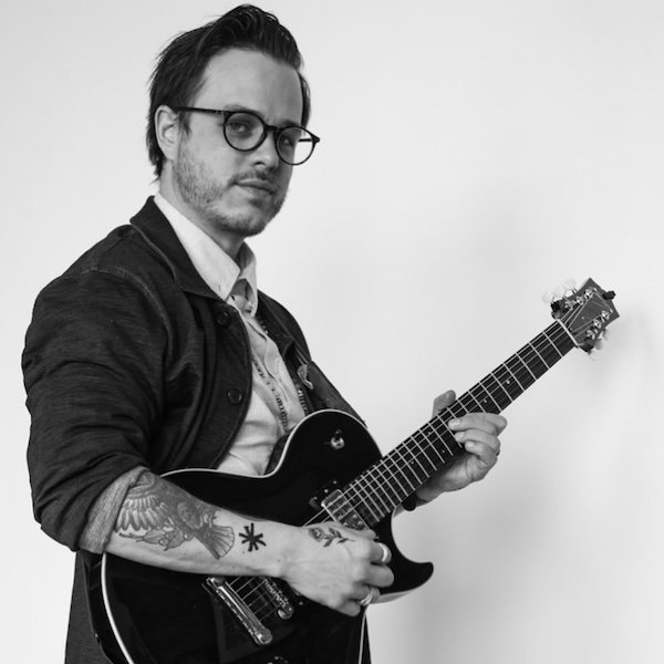 Charlie Ballantine (Guitar)